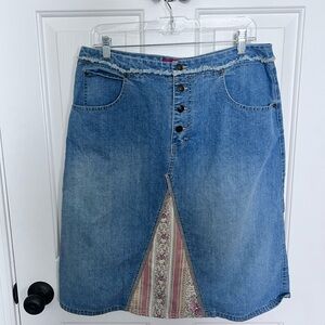 Gloria Vanderbilt Blue Denim A-Line Skirt with Floral Panel